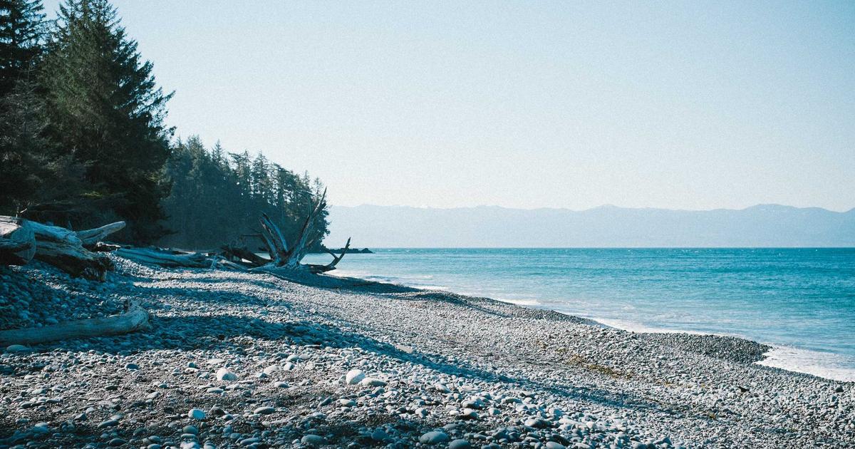 AI Governance Frameworks for Financial Services: Implementing Risk Management and Compliance in Algorithmic Trading Systems