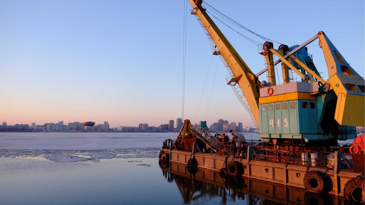 Benchmarking AI Code Generation Tools: A Comparative Study of Developer Productivity and Code Quality Metrics — illustration 1