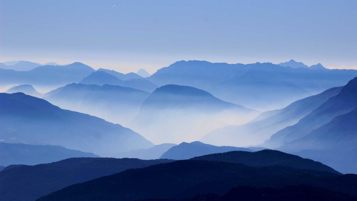 The Emergence of Mixture-of-Experts Architectures: Scaling Efficiency in Next-Generation Large Language Models — illustration 3